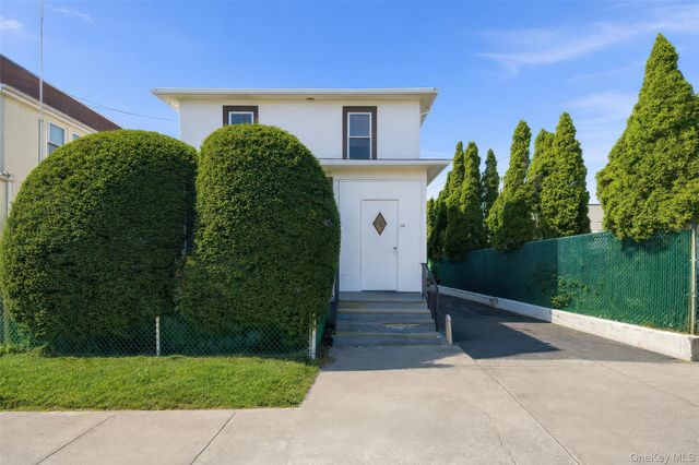 14 aka 26 Huber Place, Yonkers, NY 10704