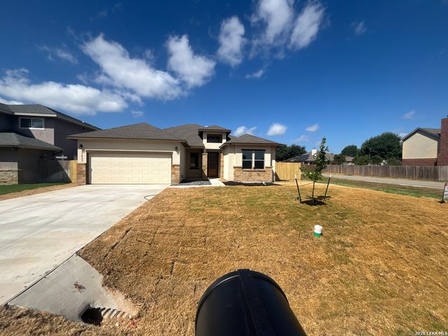 15623 Fair Ln, Selma, TX 78154