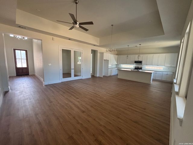 15623 Fair Ln, Selma, TX 78154