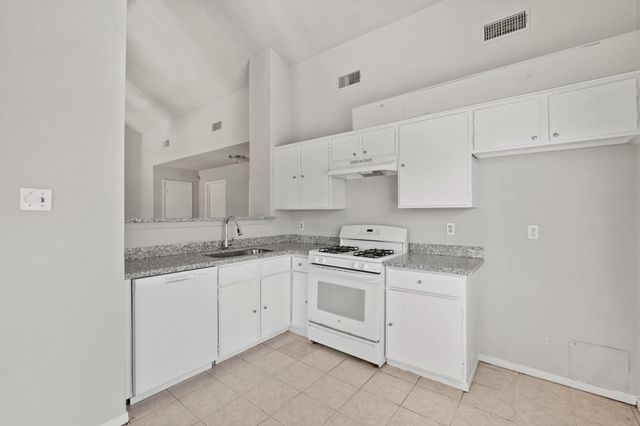 7522 Sorbete Drive, Houston, TX 77083