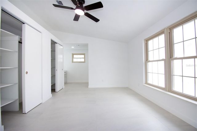 9409 LONSDALE COURT, Tampa, FL 33615