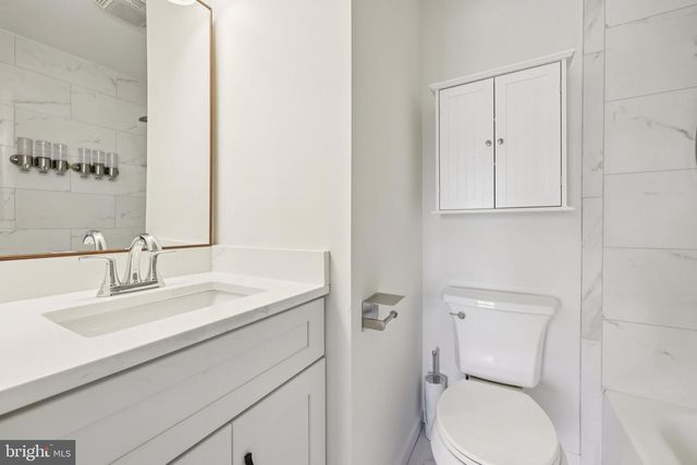 601 CLEARWATER CT, Herndon, VA 20170