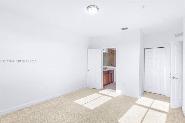 260 NW 109th Avenue 204, Miami, FL 33172