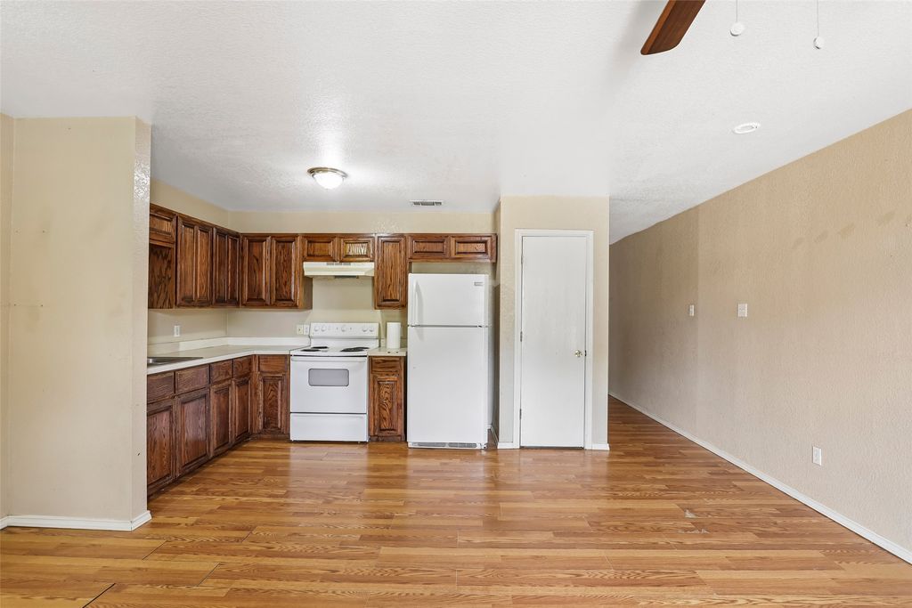 3100 Hale Avenue, Fort Worth, TX 76106 — photo 5