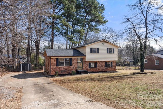 207 Buckskin Drive, Gastonia, NC 28052