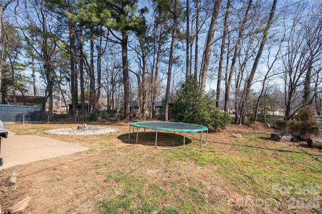 207 Buckskin Drive, Gastonia, NC 28052
