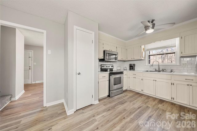 207 Buckskin Drive, Gastonia, NC 28052