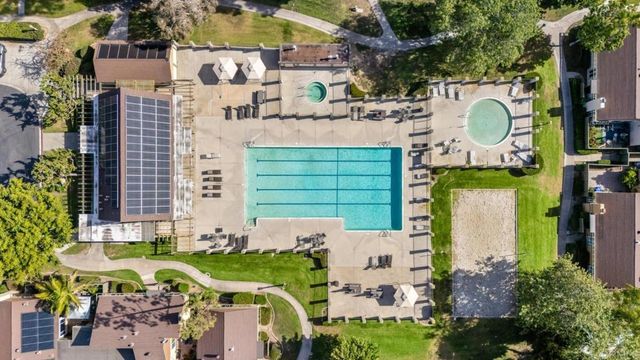 10541 Caminito Pollo, San Diego, CA 92126