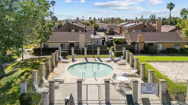 10541 Caminito Pollo, San Diego, CA 92126