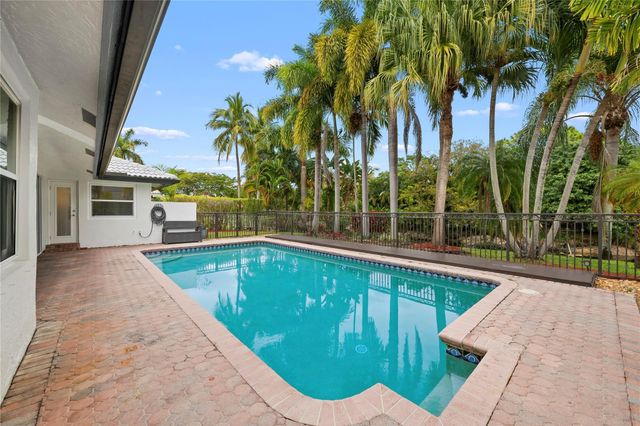 5321 NW 89th Drive, Coral Springs, FL 33067