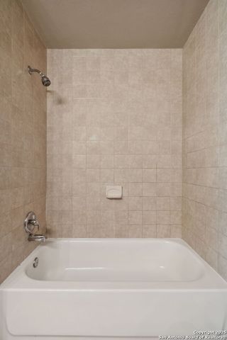 7402 ellerby, San Antonio, TX 78240