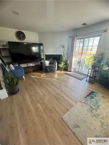 80 Orion Road, Piscataway, NJ 08854