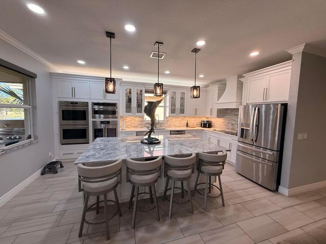 3345 SW Porpoise Circle SW, Stuart, FL 34997