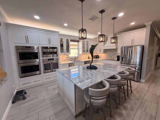 3345 SW Porpoise Circle SW, Stuart, FL 34997