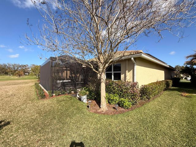 3345 SW Porpoise Circle SW, Stuart, FL 34997