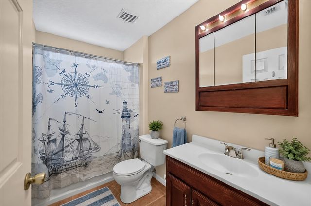 2056 16th Avenue SW, Vero Beach, FL 32962