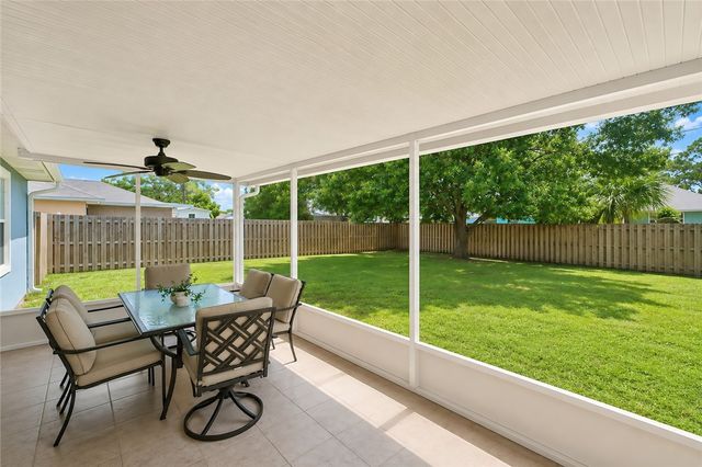2056 16th Avenue SW, Vero Beach, FL 32962