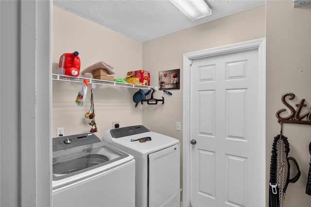 2056 16th Avenue SW, Vero Beach, FL 32962