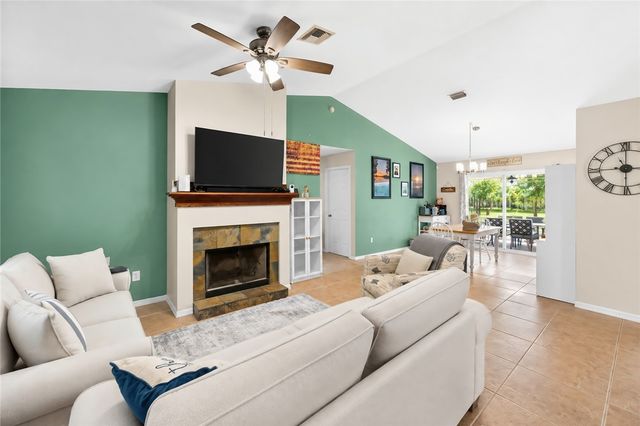 2056 16th Avenue SW, Vero Beach, FL 32962