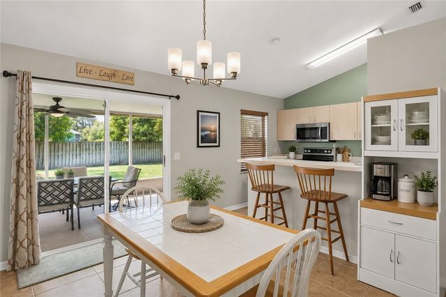 2056 16th Avenue SW, Vero Beach, FL 32962