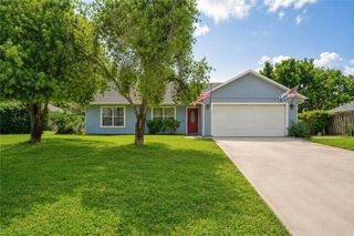 2056 16th Avenue SW, Vero Beach, FL 32962