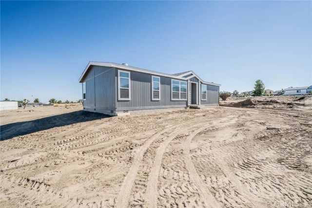 11025 Buena Vista Road, Pinon Hills, CA 92372