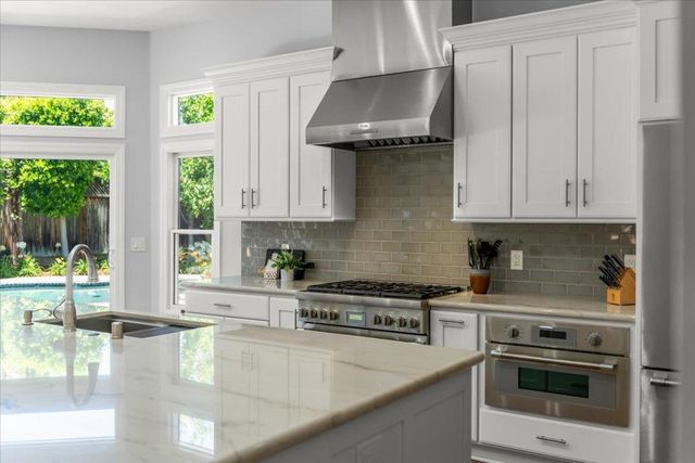 20675 Verde Vista Lane, Saratoga, CA 95070