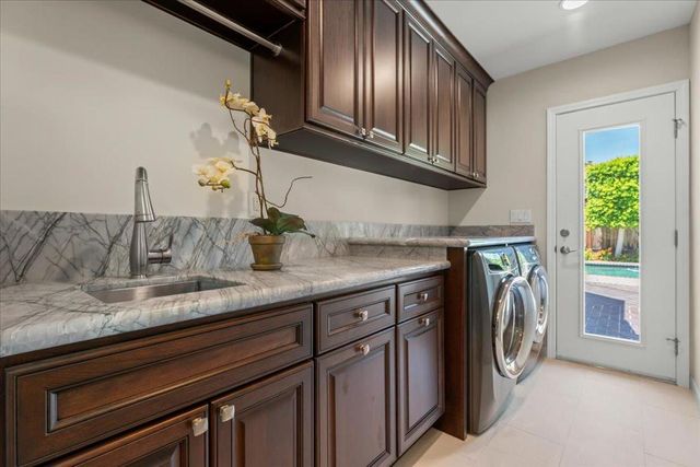 20675 Verde Vista Lane, Saratoga, CA 95070