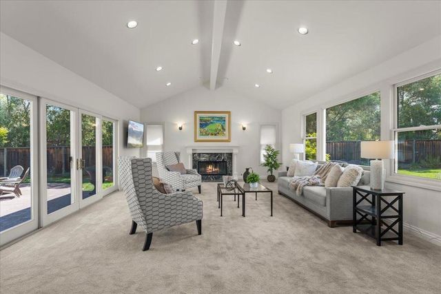 20675 Verde Vista Lane, Saratoga, CA 95070