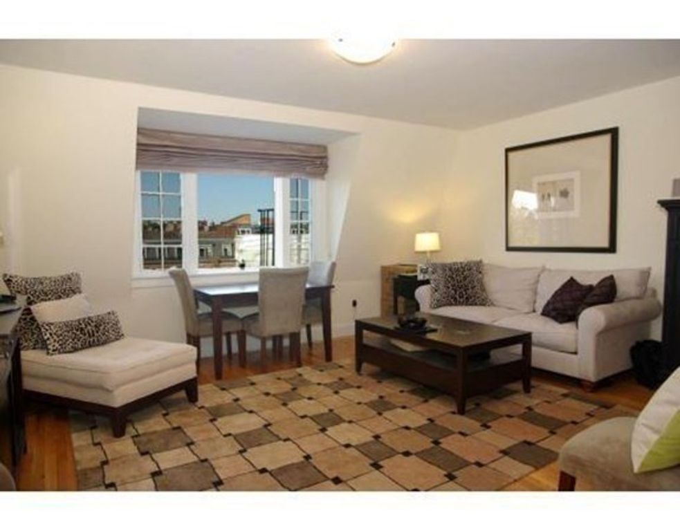 76 Commonwealth Ave 11, Boston, MA 02116