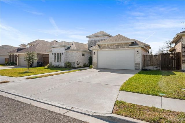 2610 E Bella Vista Avenue, Alton, TX 78573