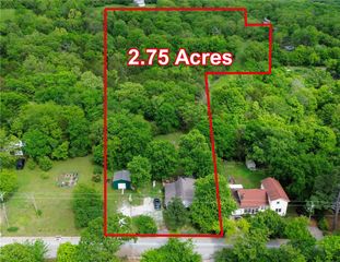 230 Stone Bridge Road, Fayetteville, AR 72701