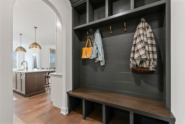 6501 PORTRUSH DR, Columbia, MO 65201