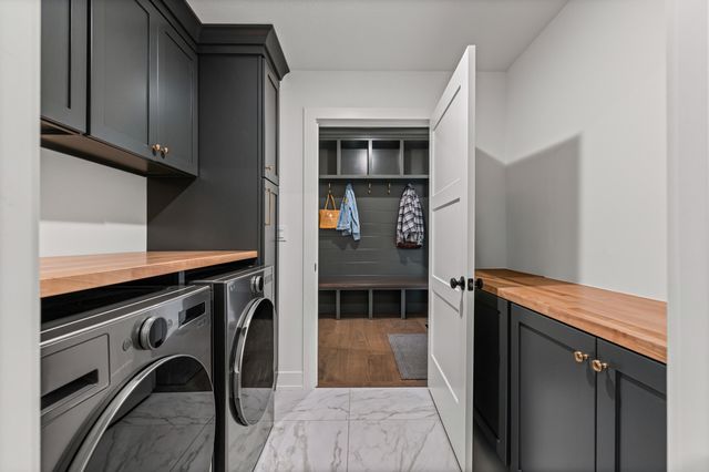 6501 PORTRUSH DR, Columbia, MO 65201