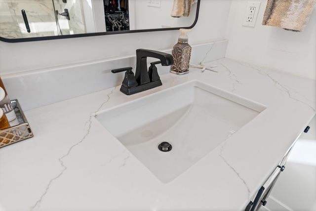 6501 PORTRUSH DR, Columbia, MO 65201