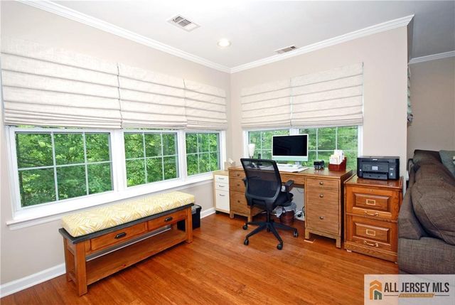 228 Pennsylvania Way, North Brunswick, NJ 08902