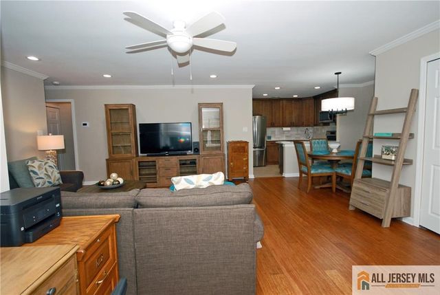 228 Pennsylvania Way, North Brunswick, NJ 08902