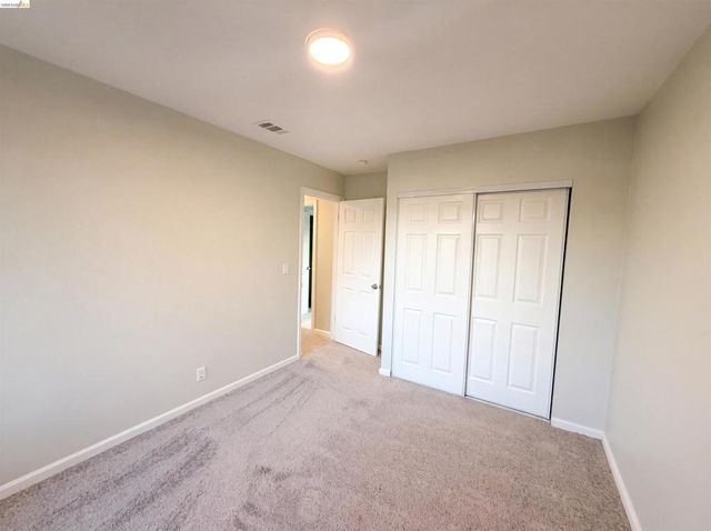 112 Aster Ct, Hercules, CA 94547