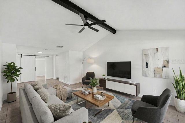 8907 LEEWARD DRIVE, Tampa, FL 33634