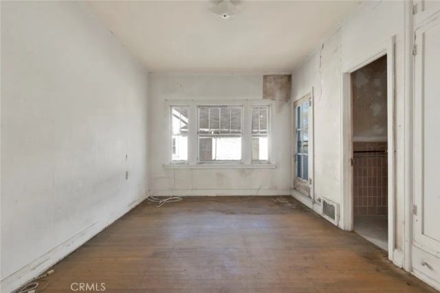 1224 S Wilton Place, Los Angeles, CA 90019