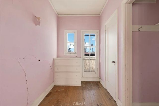 1224 S Wilton Place, Los Angeles, CA 90019