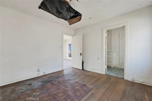 1224 S Wilton Place, Los Angeles, CA 90019