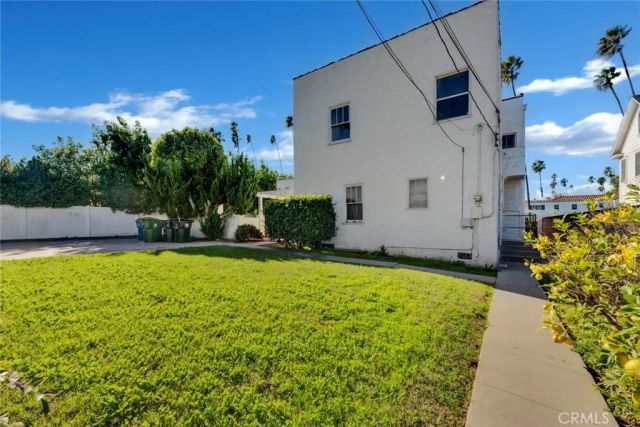 1224 S Wilton Place, Los Angeles, CA 90019