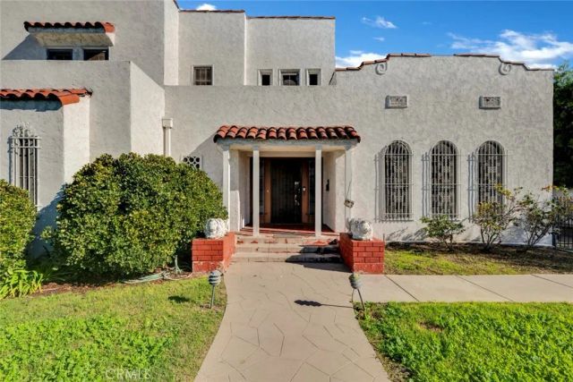 1224 S Wilton Place, Los Angeles, CA 90019