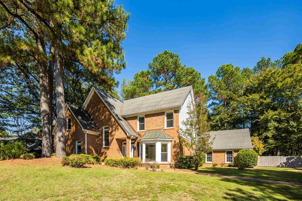 22 SUMMER GROVE RD S, Cordova, TN 38018
