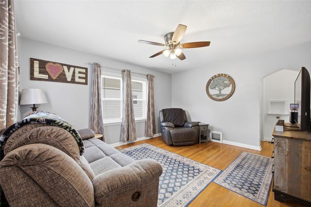 2613 53rd Street, Des Moines, IA 50310