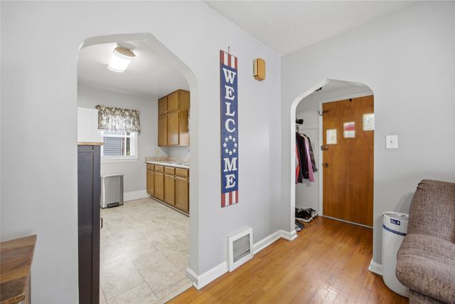 2613 53rd Street, Des Moines, IA 50310