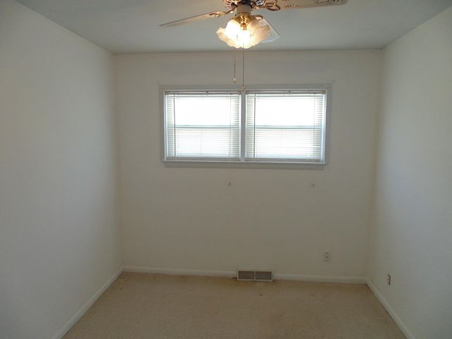 2009 Fairview Avenue, Lake Station, IN 46405