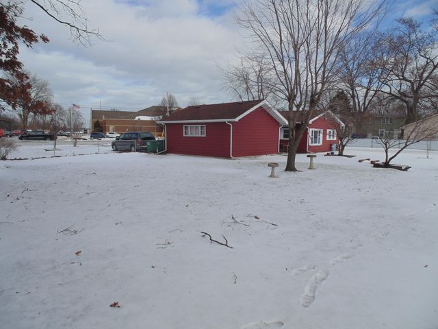 2009 Fairview Avenue, Lake Station, IN 46405