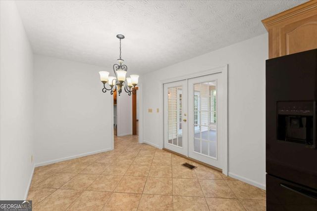2711 Arbor Summit, Marietta, GA 30066
